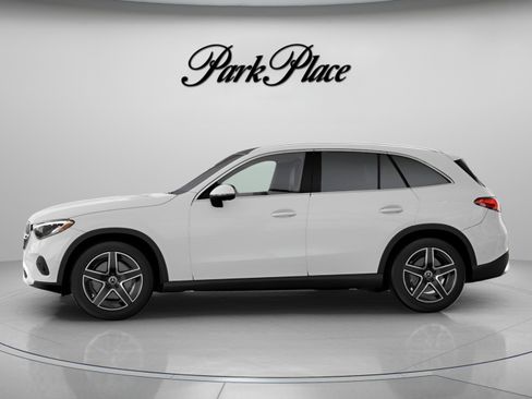 Used 2026 Mercedes-Benz GLC 300 4MATIC image 6