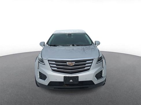 Used 2019 Cadillac XT5 Premium Luxury image 3