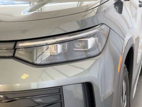 New 2026 Volkswagen Tiguan S image 11