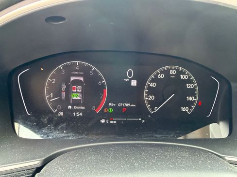 Used 2024 Honda Civic EX-L image 2