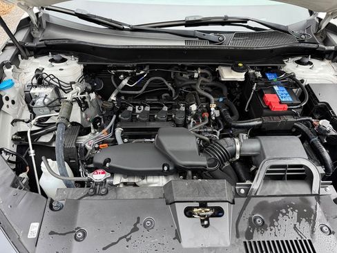 Used 2023 Honda CR-V EX image 9