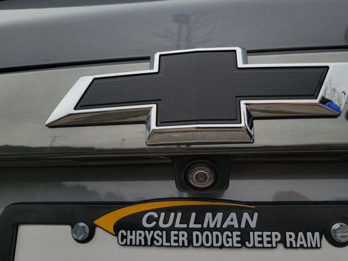 Used 2021 Chevrolet Traverse LS w/ LPO, Blackout Package image 30