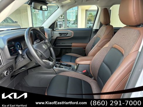 Used 2025 Ford Bronco Sport Outer Banks AWD/4WD image 27