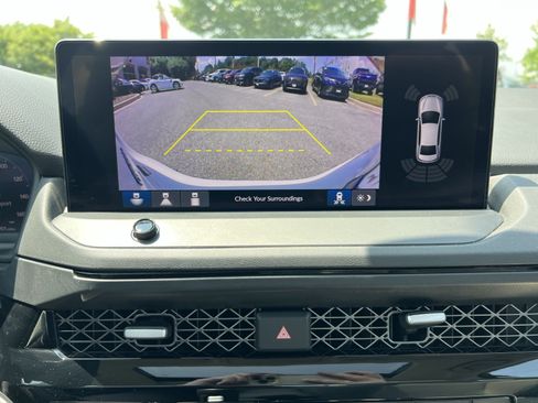 Used 2023 Honda Accord Touring image 19