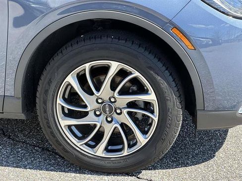 Used 2022 Lincoln Corsair AWD w/ Equipment Group 101A image 28