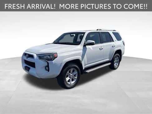 Certified 2019 Toyota 4Runner SR5 Premium AWD/4WD image 1