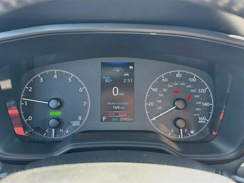 Used 2023 Toyota Corolla Cross AWD Hybrid image 18