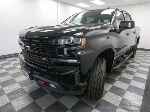 Used 2021 Chevrolet Silverado 1500 LT Trail Boss w/ Convenience Package II AWD/4WD image 4