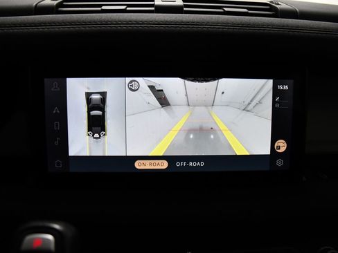 Used 2023 Land Rover Defender 110 X-Dynamic SE image 16