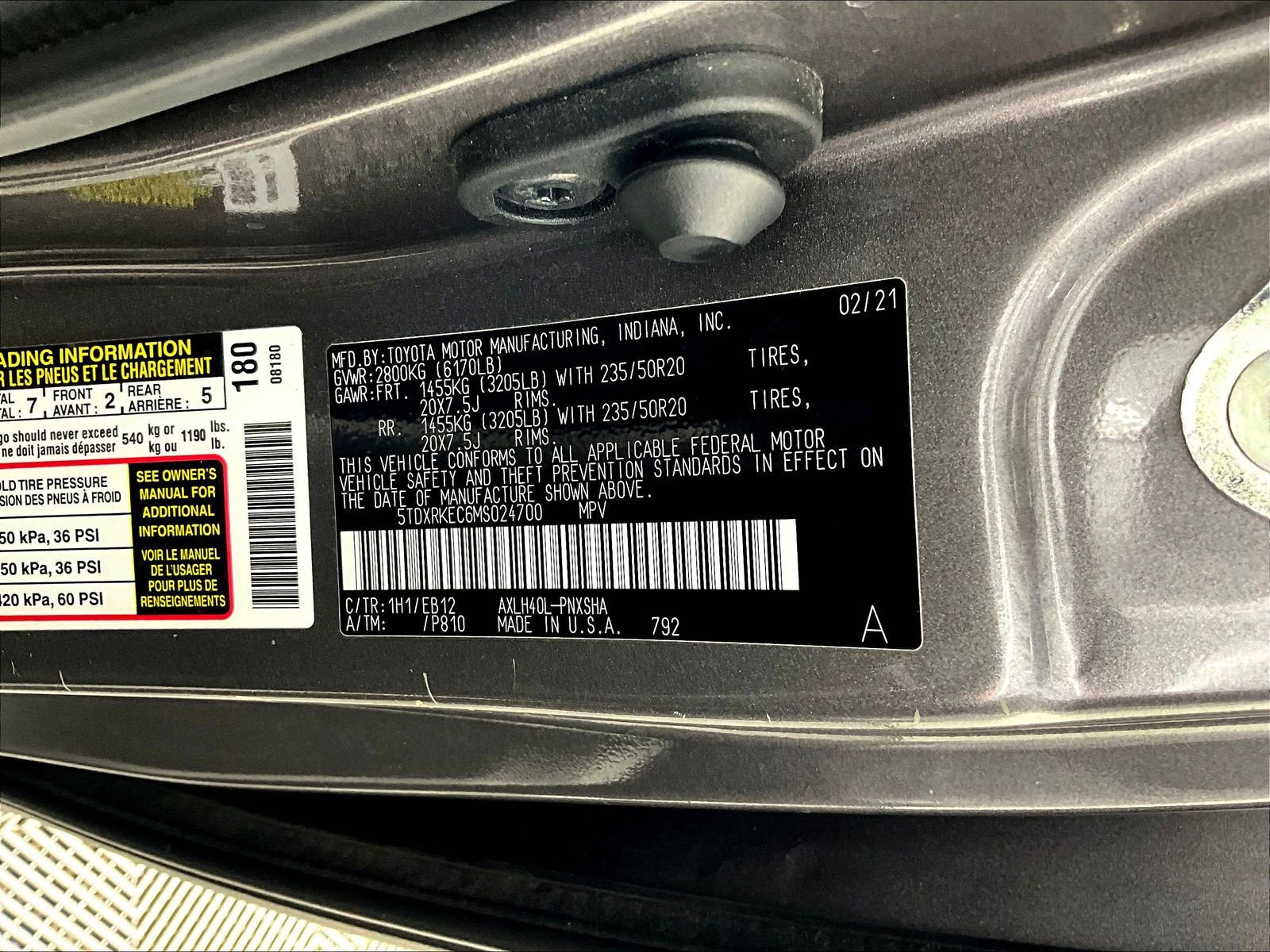 Used 2021 Toyota Sienna XSE FWD image 17