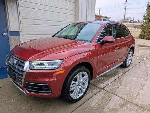 Used 2018 Audi Q5 2.0T Premium Plus w/ Premium Plus Package image 1