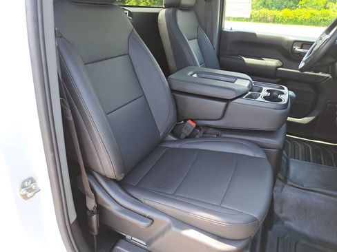 Used 2025 Chevrolet Silverado 2500 W/T w/ WT Convenience Package AWD/4WD image 10