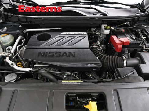 Used 2023 Nissan Rogue S AWD/4WD image 7