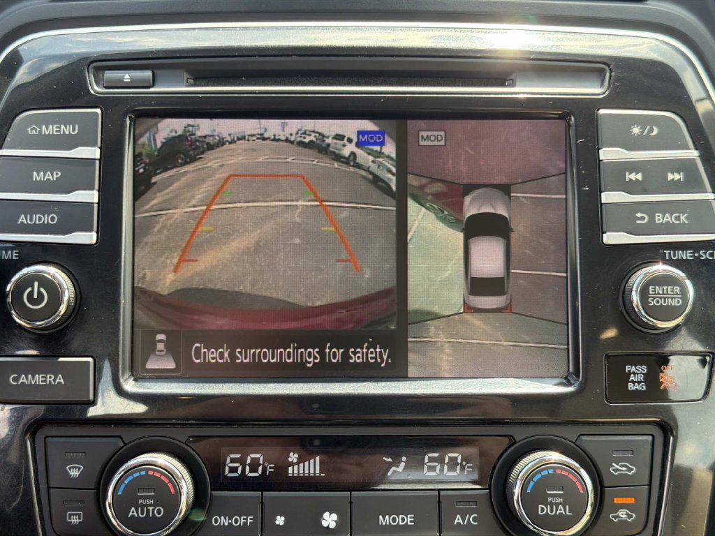 Used 2023 Nissan Maxima Platinum w/ Sport Mat Group FWD image 31