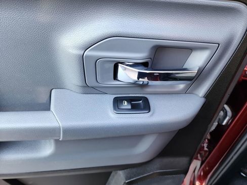 Used 2024 RAM 1500 Classic SLT image 37