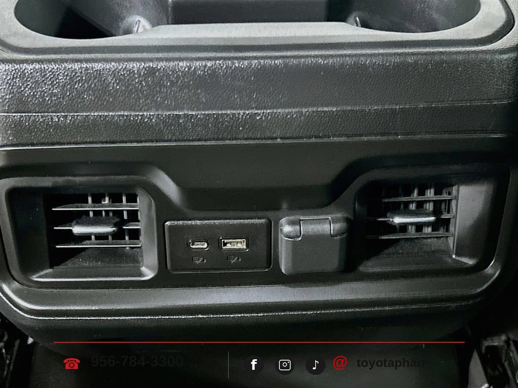 Used 2022 Chevrolet Silverado 1500 RST AWD/4WD image 23