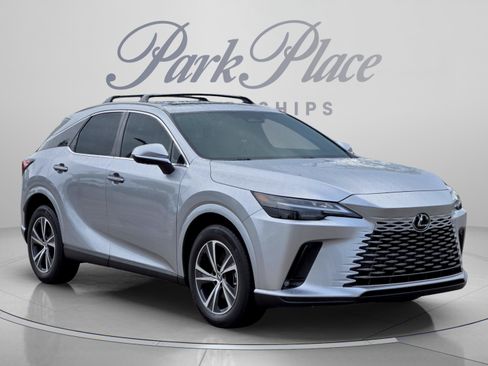 Used 2025 Lexus RX 350 Premium w/ Convenience Package FWD image 7