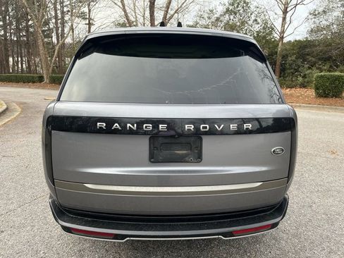 Certified 2023 Land Rover Range Rover SE image 8