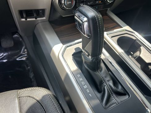 Used 2015 Ford F150 Lariat AWD/4WD image 17