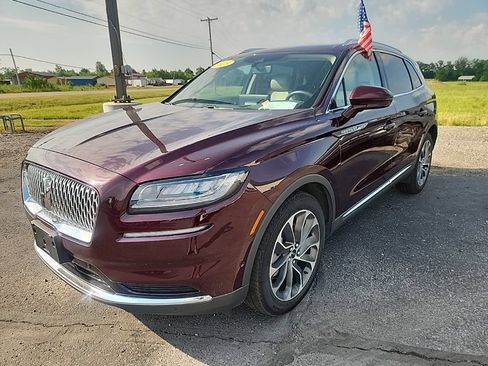 Used 2023 Lincoln Nautilus Reserve w/ Equipment Group 201A AWD/4WD image 8