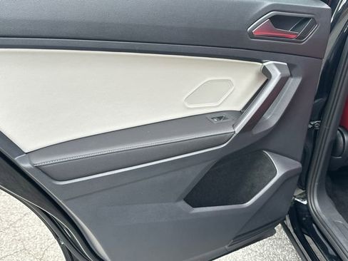 Certified 2024 Volkswagen Tiguan S FWD image 21