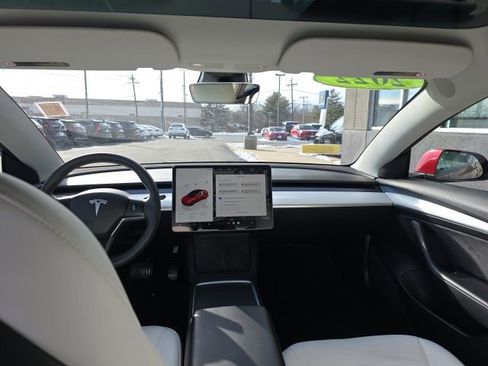 Used 2022 Tesla Model 3 Long Range image 11