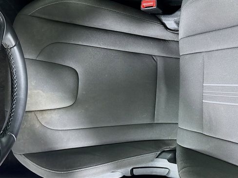 Certified 2025 Hyundai Elantra Sport FWD image 19