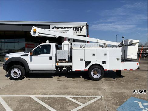 Used 2012 Ford F550 Regular Cab w/ PWR Equipment Group image 5