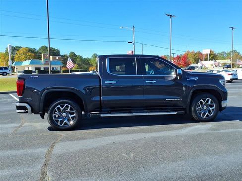 Used 2022 GMC Sierra 1500 SLT w/ SLT Premium Plus Package image 20