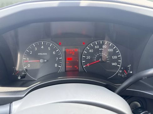 Used 2018 Nissan NV 3500 SL RWD image 19