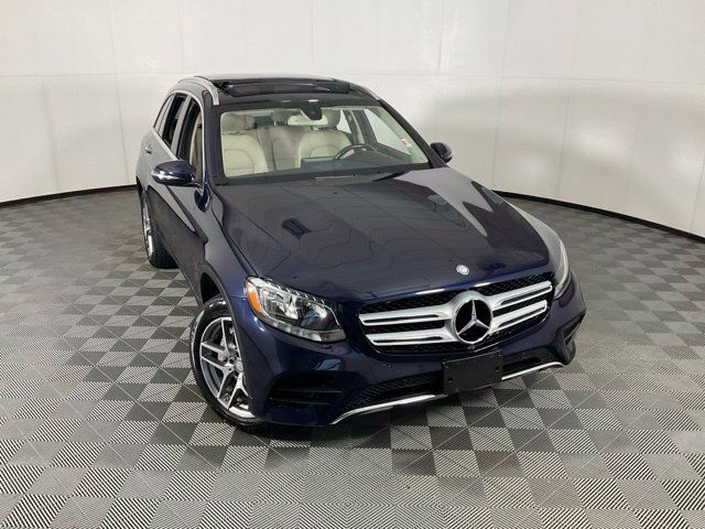 Used 2016 Mercedes-Benz GLC 300 4MATIC image 40