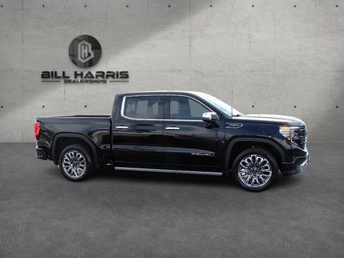 Used 2023 GMC Sierra 1500 Denali Ultimate image 5