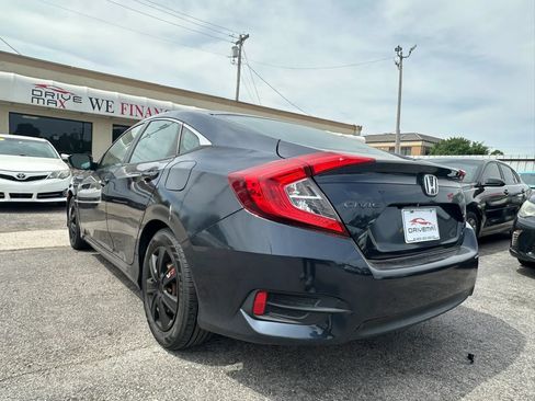 Used 2017 Honda Civic LX image 5