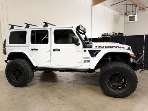 Used 2020 Jeep Wrangler Unlimited Rubicon w/ Quick Order Package 28Y Recon AWD/4WD image 5