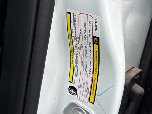 New 2026 RAM 2500 Tradesman w/ Chrome Appearance Group image 25