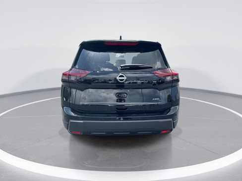 Used 2026 Nissan Rogue SV AWD/4WD image 5