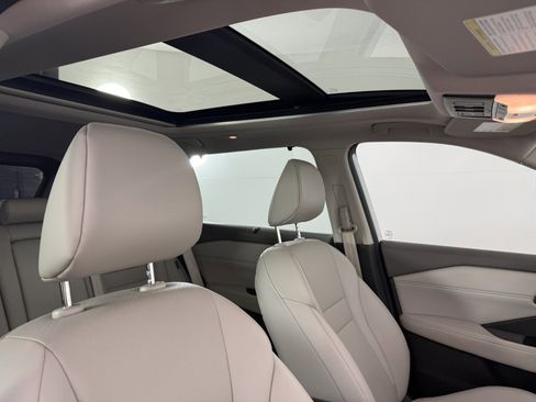 Used 2024 Nissan Rogue SV w/ SV Premium Package image 13