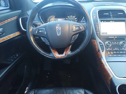 Used 2016 Lincoln MKX Select w/ Select Plus Package image 5