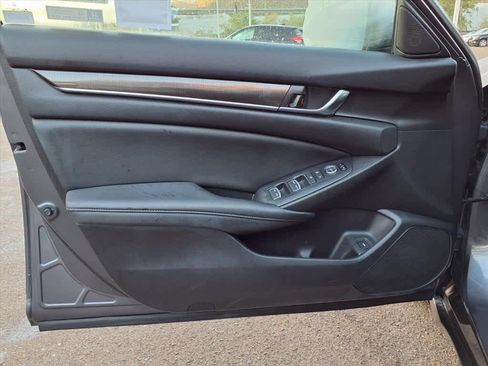 Used 2020 Honda Accord Sport image 13