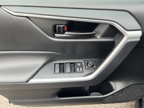 Certified 2023 Toyota RAV4 LE image 13