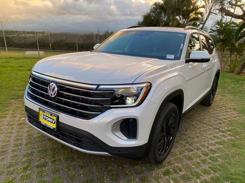 New 2026 Volkswagen Atlas SE FWD image 21
