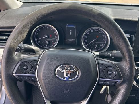 Used 2023 Toyota Camry LE FWD image 11