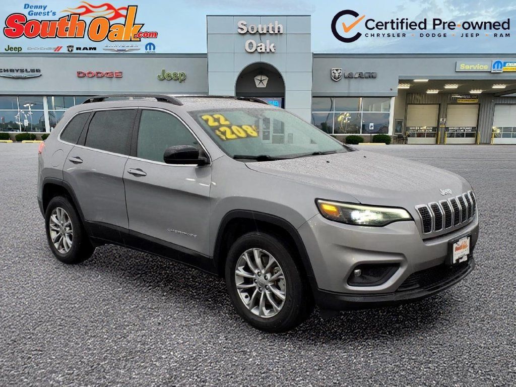 Certified 2022 Jeep Cherokee Latitude Lux w/ Sun & Sound Group AWD/4WD image 1