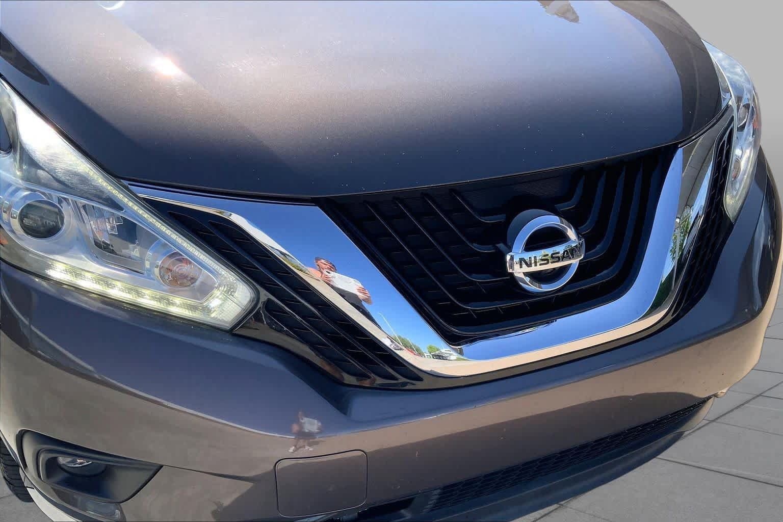 Used 2016 Nissan Murano Platinum w/ Platinum Technology Package AWD/4WD image 28