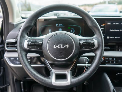 Certified 2023 Kia Sportage LX image 14