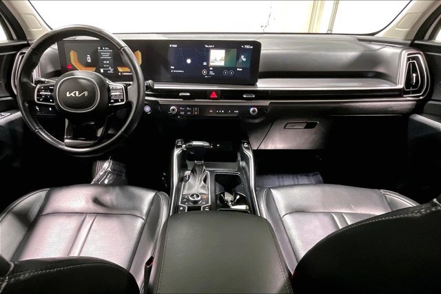 Used 2024 Kia Sorento S w/ Panoramic Sunroof Package AWD/4WD image 15
