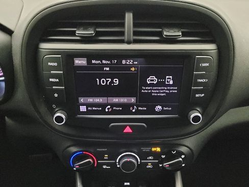 Used 2023 Kia Soul LX image 25