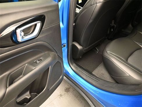 New 2026 Jeep Compass Latitude image 18