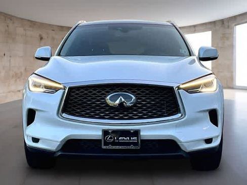 Used 2023 INFINITI QX50 Luxe AWD/4WD image 2