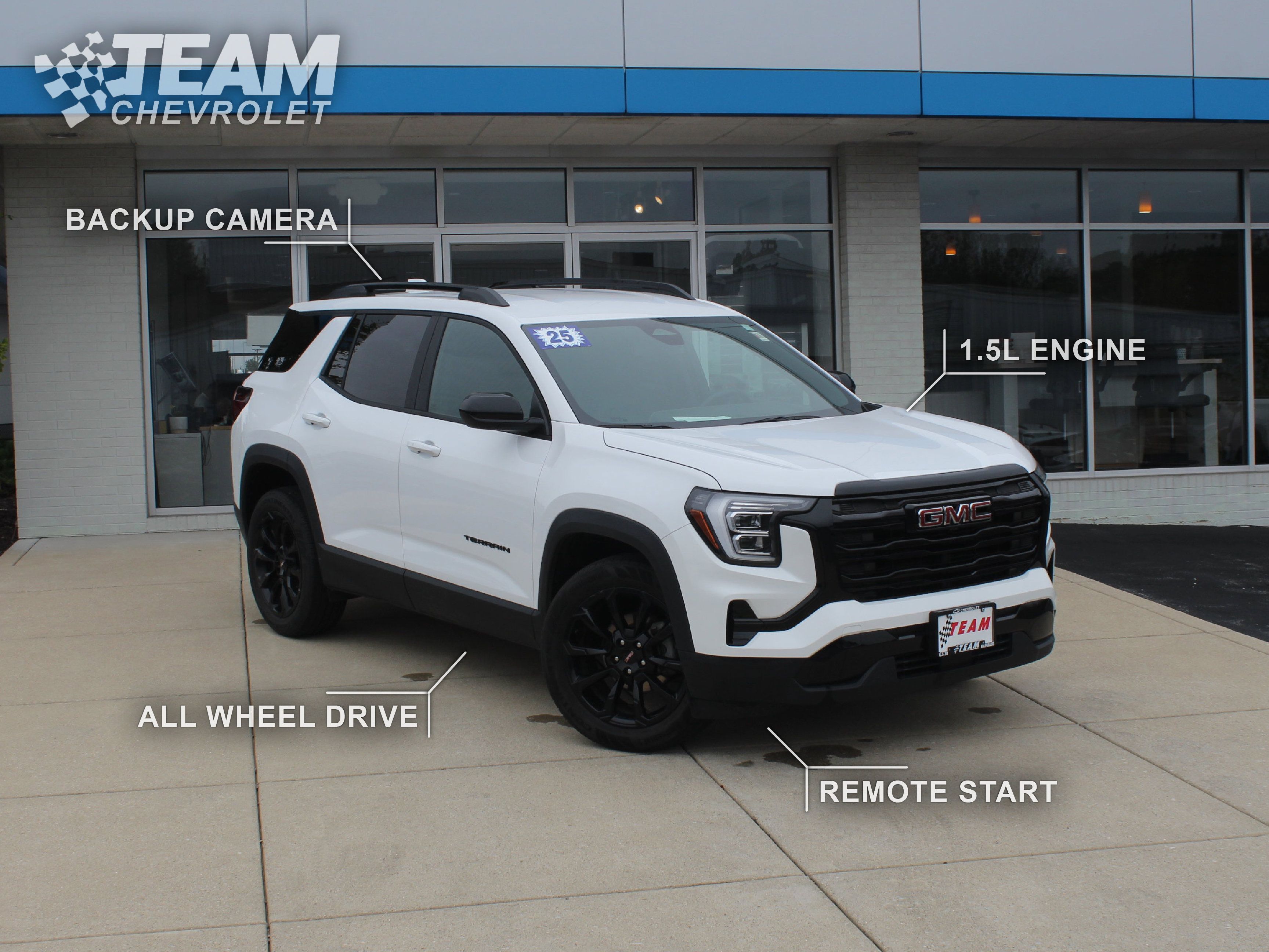 Used 2026 GMC Terrain Elevation w/ Elevation Premium Package AWD/4WD image 2